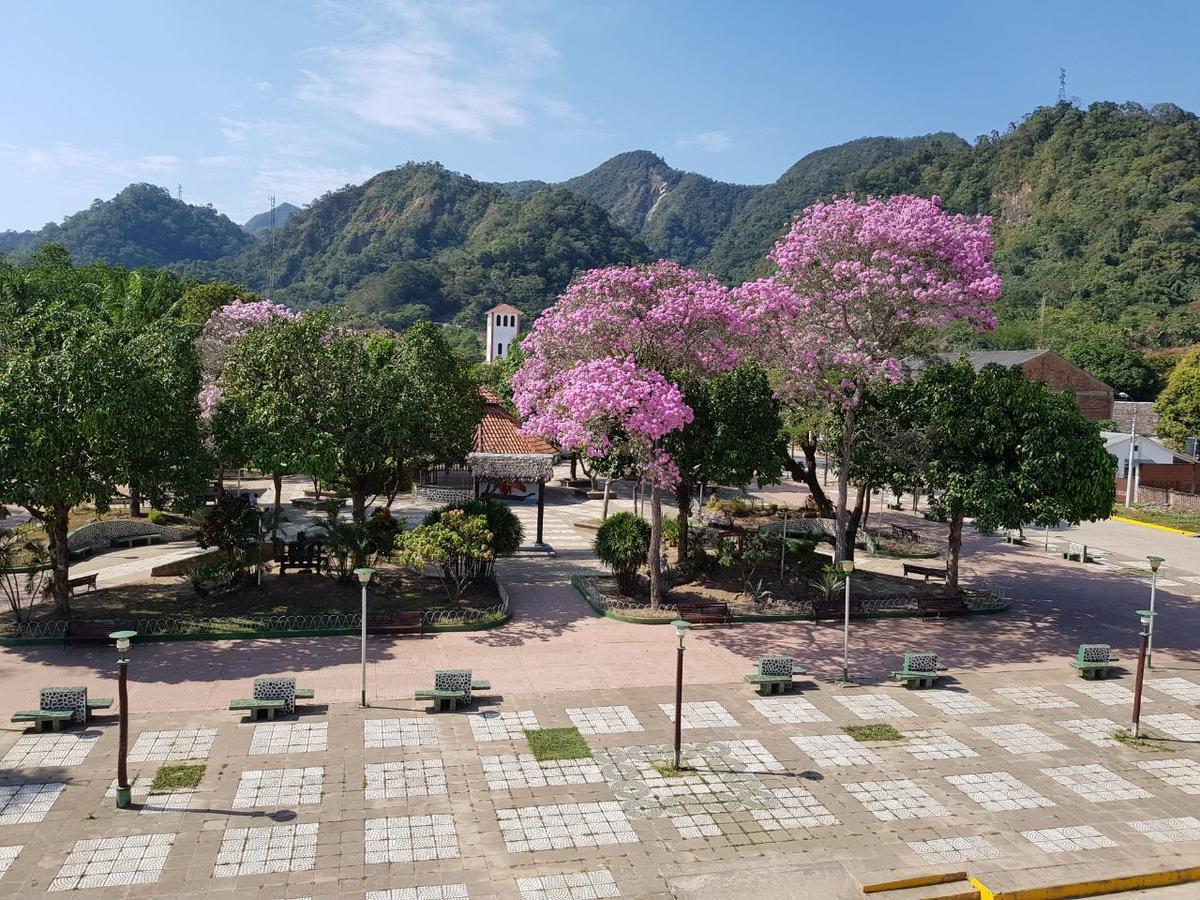 روريناباكيه Hotel Takana المظهر الخارجي الصورة