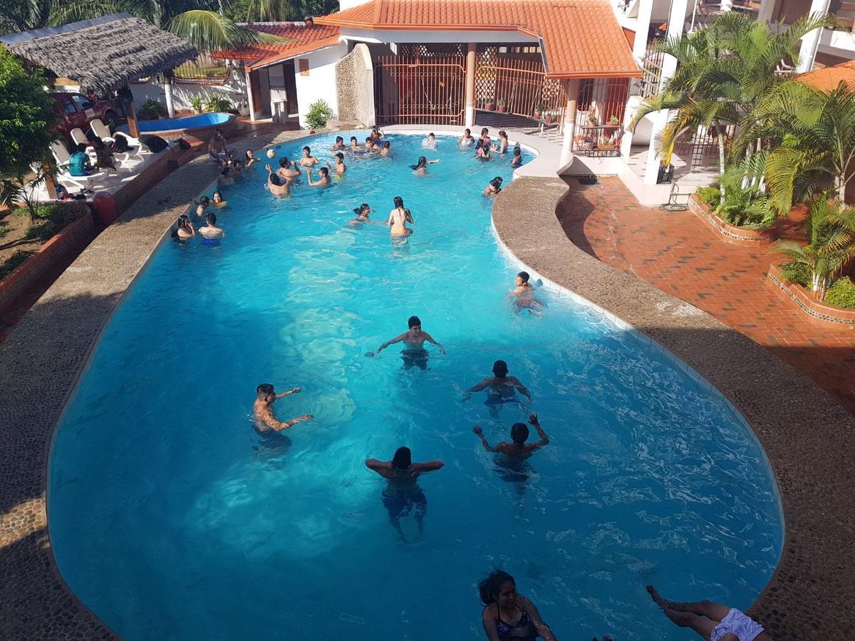 روريناباكيه Hotel Takana المظهر الخارجي الصورة